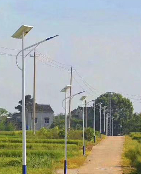 太陽能路燈